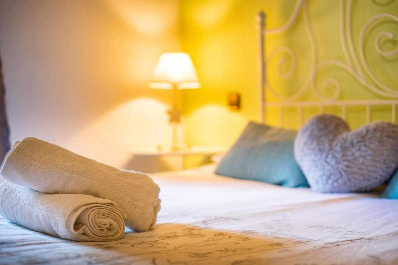 Casa Rural La Carrozal Senda Del Oso Orelleiru Exteriör bild